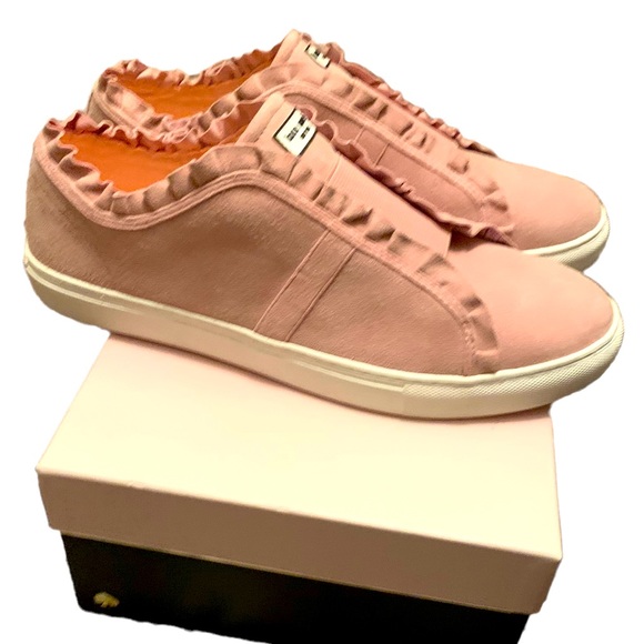 Kate Spade Lance Ruffle Women’s Conch Shell Slip-On Sneaker - Picture 7 of 8